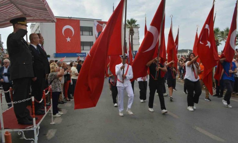 Ayvalık’ın düşman işgalinden kurtuluşunun 103. Yıl dönümü coşkuyla kutlandı 1 ayvalikin dusman isgalinden kurtulusunun 103 yil donumu coskuyla kutlandi 678d9661b807 |