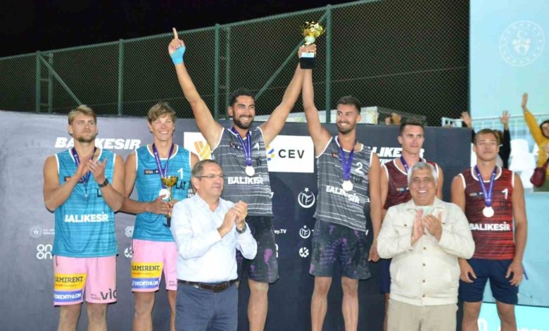 Ayvalık’ta düzenlenen "2025 Plaj Voleybolu Dünya Turu" sona erdi 1 ayvalikta duzenlenen 2025 plaj voleybolu dunya turu sona erdi 904d79aec838 |