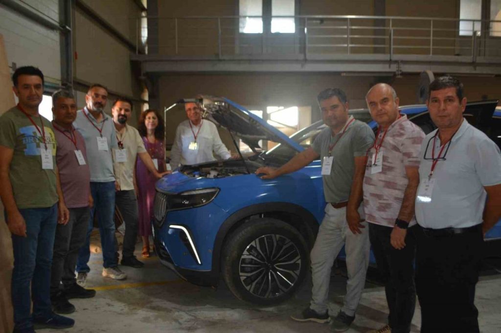 ayvalikta ogretmenlere hibrit ve elektrikli arac teknolojileri egitimi 361533cbec4e |