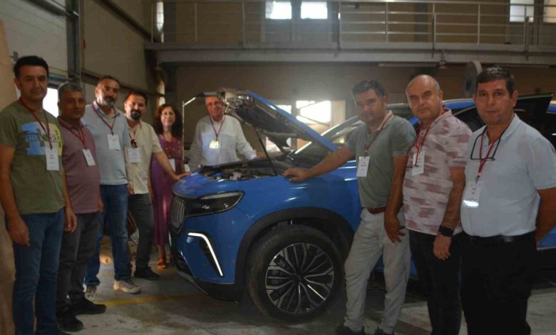 Ayvalık’ta Öğretmenlere "Hibrit ve Elektrikli Araç Teknolojileri" Eğitimi 1 ayvalikta ogretmenlere hibrit ve elektrikli arac teknolojileri egitimi 361533cbec4e |