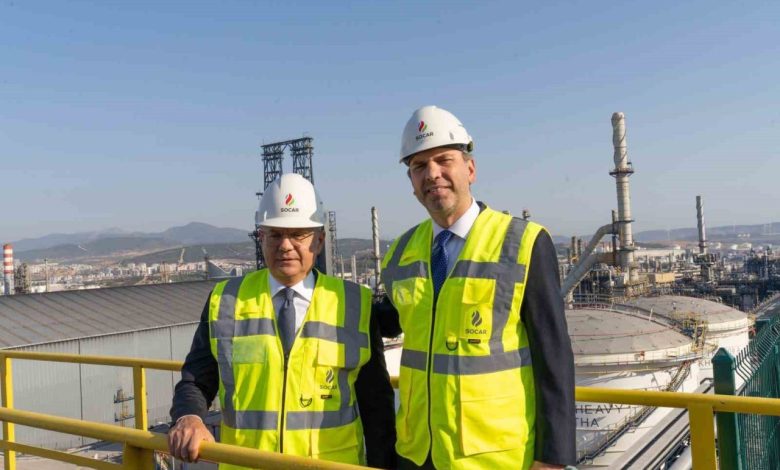 azerbaycan enerji bakani sahbazov ve bakan bayraktar socar turkiyenin aliagadaki uretim sahasini ziyaret etti ad639e7fb108 |
