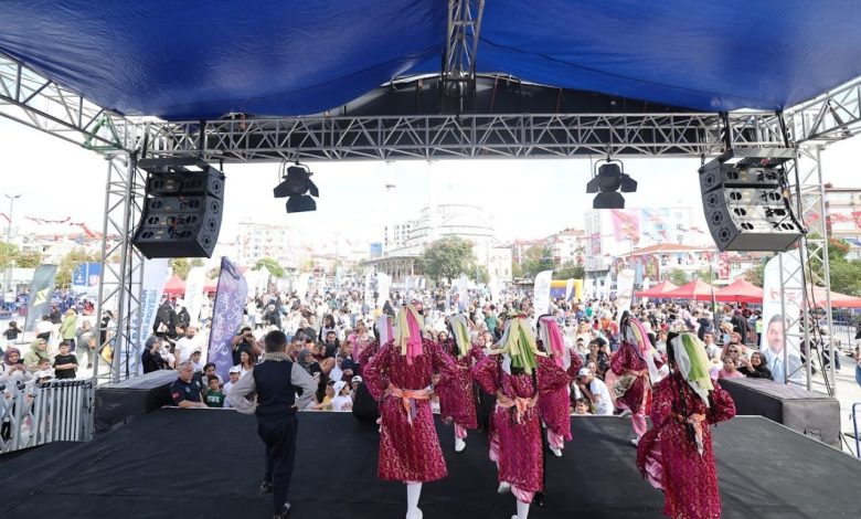 bagcilarda 3 cocuk soleni ve maratonu renkli goruntulere sahne oldu 8c023b9347d2 |