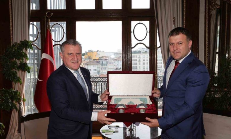 bakan bak sirbistanli mevkidasi memici istanbulda agirladi 60685b64b875 |