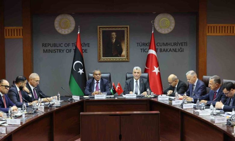 bakan bolat libya ile gelecek yil 5 milyar dolarlik ticaret hacmi hedefliyoruz c8cf0a711908 |