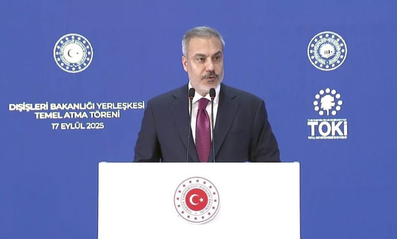 bakan fidan dagilmis halde hizmet eden bakanligimiz artik tek cati altinda modern bir karargaha sahip olacaktir 4528986ae746 |