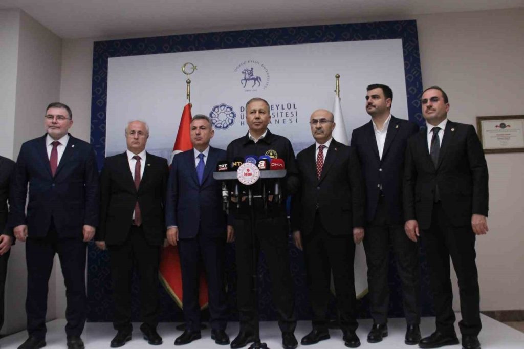 bakan yerlikaya cocuklarimizi korumak icin hep birlikte elimizden gelenin en iyisini yapmaliyiz 4a8ce43203d2 |