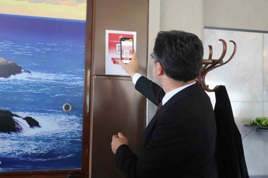 bakan yumakli karekod uygulamasi gida guvenligini saglamak icin tum isletmelerde yayginlasmali 34928c0eeab7 |