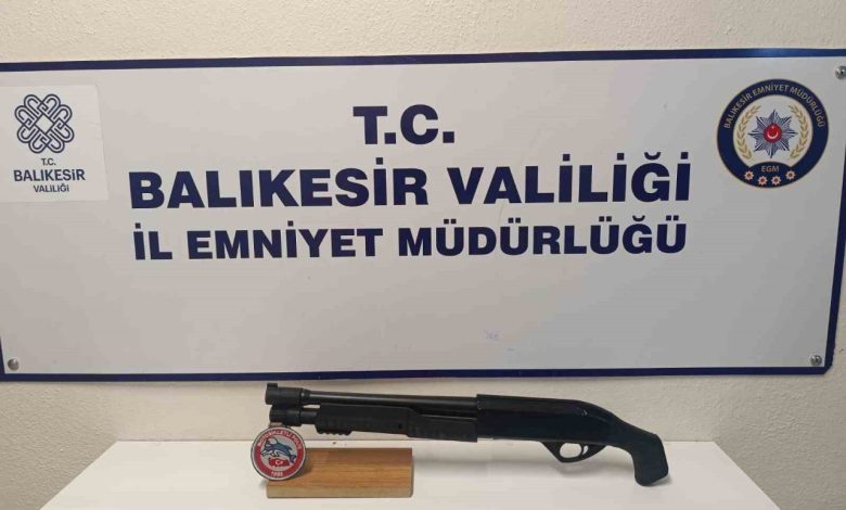balikesir polisinden sok asayis ve trafik operasyonu 298240b41359 |