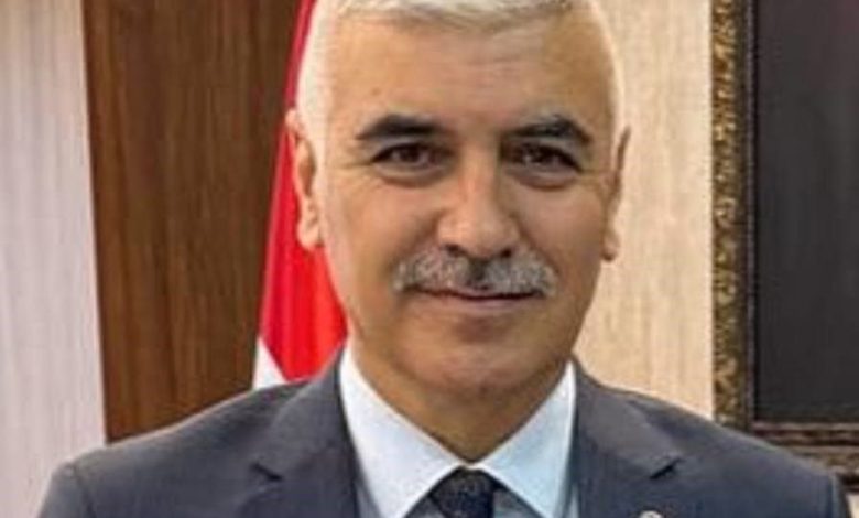 balikesirin yeni emniyet muduru sukru yaman 2dbc6f2e3b60 |