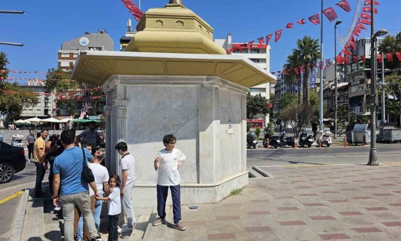 Bandırma’da su kesintisi cuma namazı öncesi zorladı: Vatandaşlar market sularıyla abdest aldı 1 bandirmada su kesintisi cuma namazi oncesi zorladi vatandaslar market sulariyla abdest aldi e6b39527f3ad |