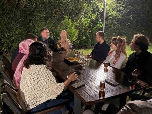 Başkan Saygılı, üniversite öğrencilerini evinde misafir etti 3 baskan saygili universite ogrencilerini evinde misafir etti b16b85953fd0 |