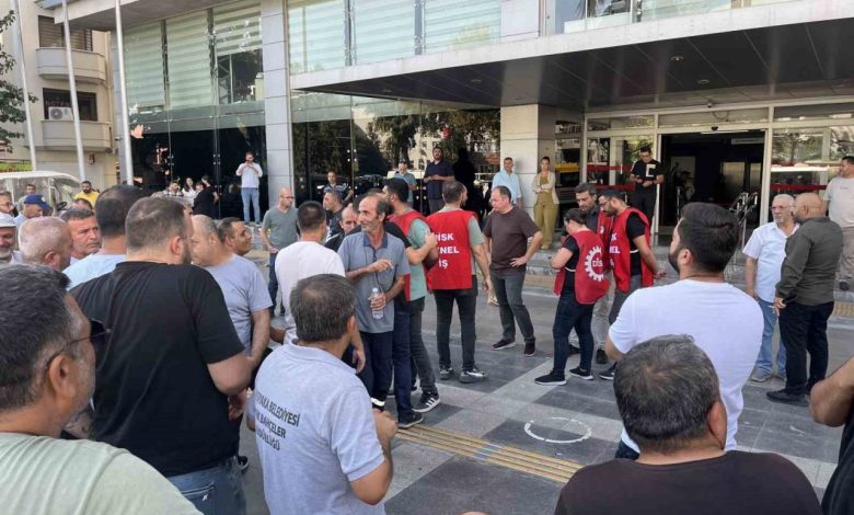 Başkan Tugay Karşıyaka’da çöp toplattı, işçiler karşı karşıya geldi 1 baskan tugay karsiyakada cop toplatti isciler karsi karsiya geldi 72c697eee5b3 |