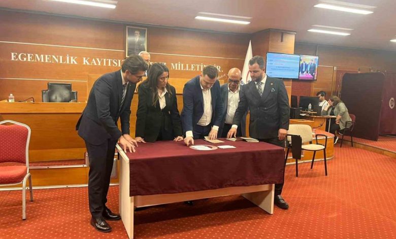 bayrampasa belediye baskanvekili chpli ibrahim kahraman oldu 867c3de0977d |