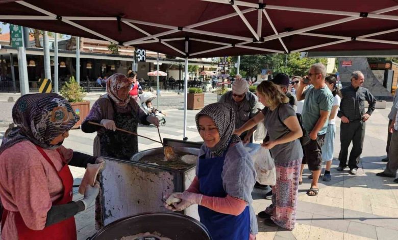 bitmeyen depremlere karsi halk lokma dokturdu eb9e5b9f57d7 |
