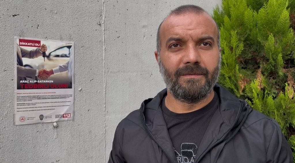 bu fotograf 15 milyon lira dolandirilmaktan kurtardi 348ed33d97c9 |