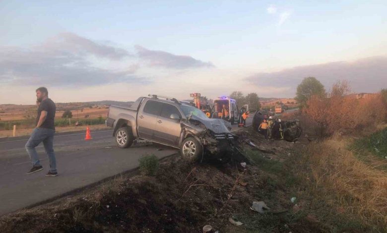Bursa’da feci kaza: Eski belediye başkanı hayatını kaybetti, eşi ve 1 kişi yaralandı 1 bursada feci kaza eski belediye baskani hayatini kaybetti esi ve 1 kisi yaralandi 6981bc15f4c2 |