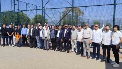 bursada muslular futbol soleninde bulusuyor e3d444bf55bc |