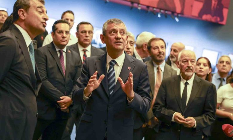 CHP Genel Başkanı Özel: "4- 9 Eylül tarihleri arası CHP’nin kuruluş haftası olarak kutlanacak" 1 chp genel baskani ozel 4 9 eylul tarihleri arasi chpnin kurulus haftasi olarak kutlanacak cc39b4c29c3a |