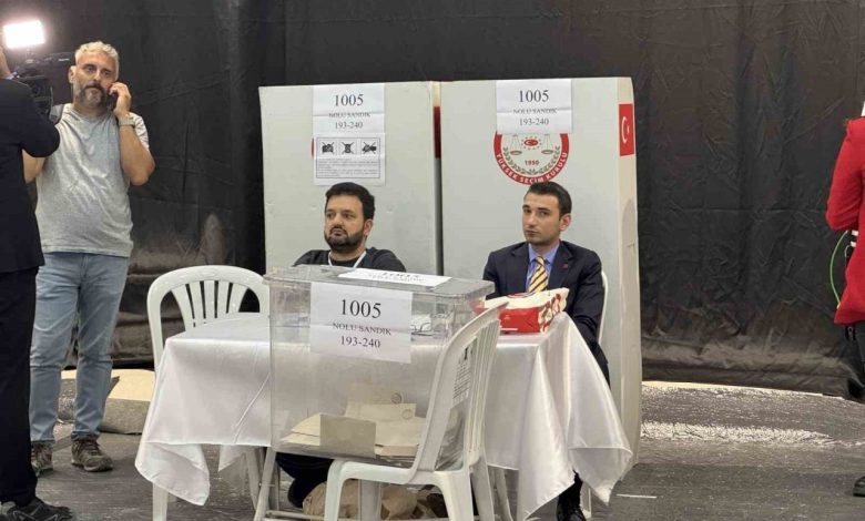 chp istanbul il baskanligi olaganustu kongresinde oylama tamamlandi 65cdafac38ed |