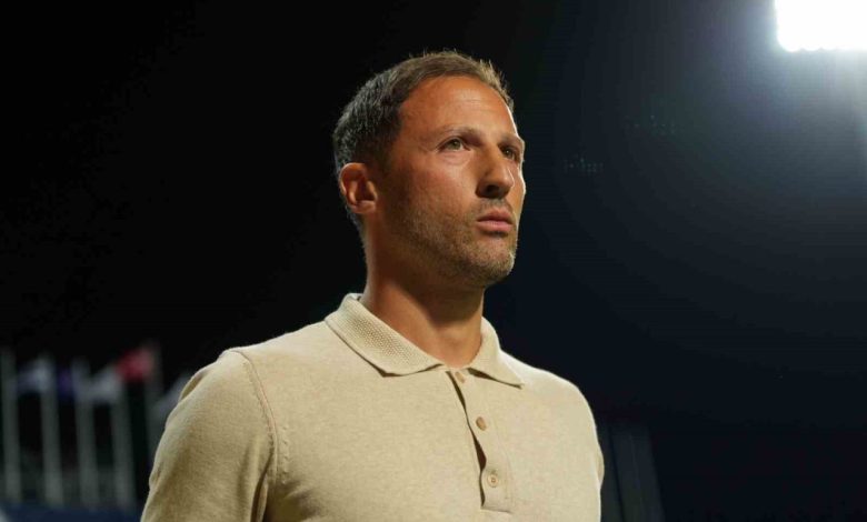 domenico tedescodan 11de 4 degisiklik 01816f157656 |