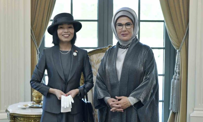 Emine Erdoğan, Japonya Altes Prensesi Mikasa ile görüştü 1 emine erdogan japonya altes prensesi mikasa ile gorustu 1a68bbc07300 |