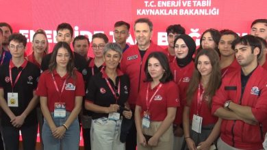 enerji ve tabii kaynaklar bakani bayraktar teknofestte genclerle bulustu f5e021e68c97 |