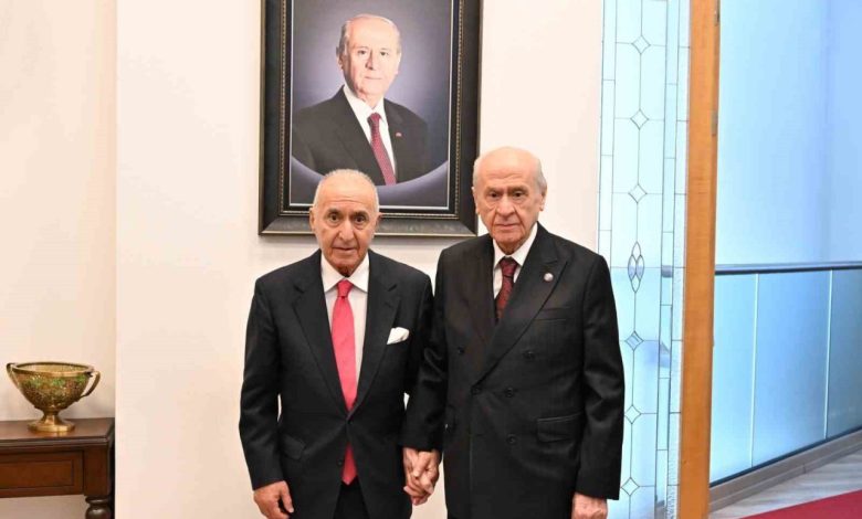 Eski CHP Genel Başkanı Çetin’den MHP lideri Bahçeli’ye ziyaret 1 eski chp genel baskani cetinden mhp lideri bahceliye ziyaret 5ee8a1b2af16 |