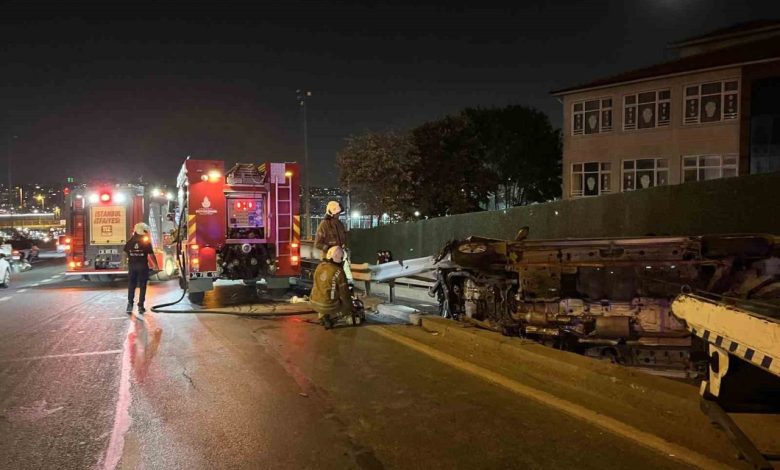 fatih e 5te minibus bariyere carpip yan yatti e19025c8c4c5 |