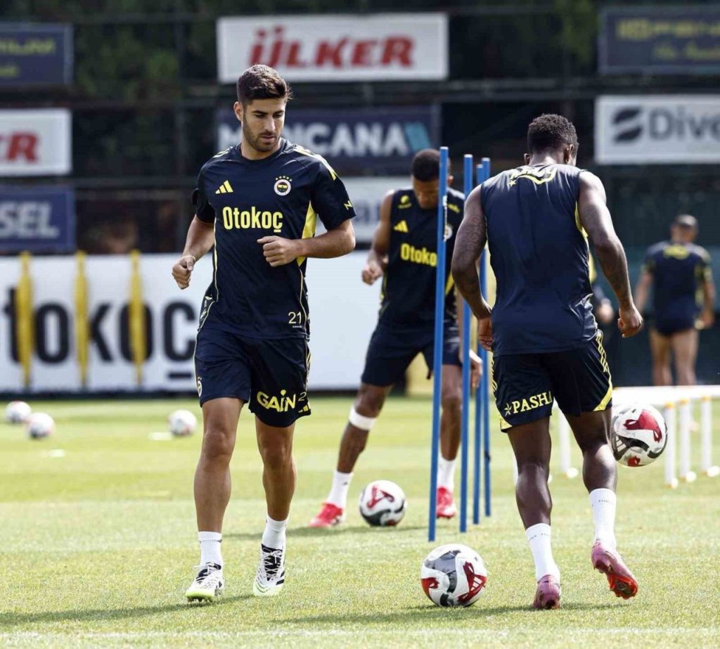 fenerbahce corendon alanyaspor maci hazirliklarina basladi 9c0de04ea806 |