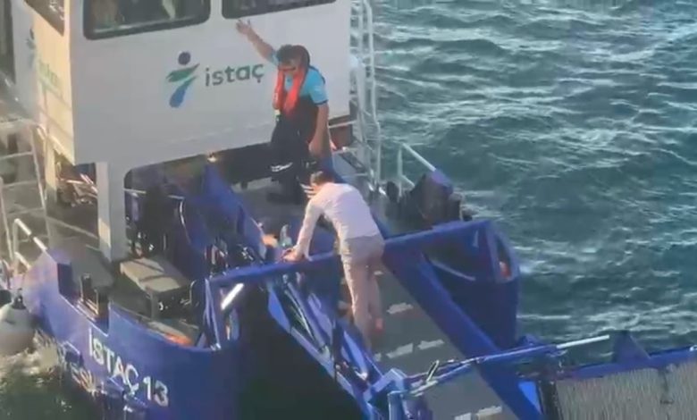 Galata Köprüsü’nden denize düşen kadını, peşinden atlayan vatandaş kurtardı 1 galata koprusunden denize dusen kadini pesinden atlayan vatandas kurtardi 9f0e41ea7309 |