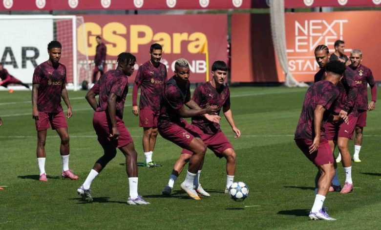 galatasaray eintracht frankfurt maci hazirliklarini tamamladi c163383b25f4 |