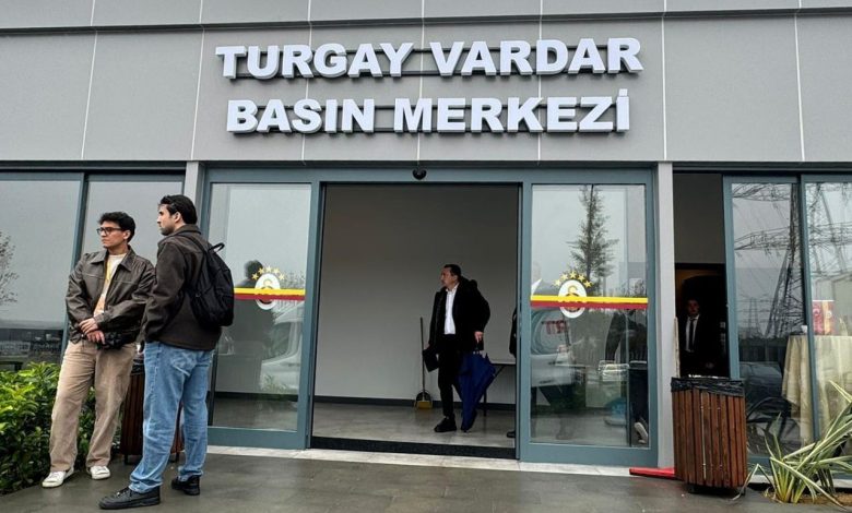 Galatasaray’ın Kemerburgaz’daki tesislerine basın merkezi yapıldı 1 galatasarayin kemerburgazdaki tesislerine basin merkezi yapildi d7926b9df66d |