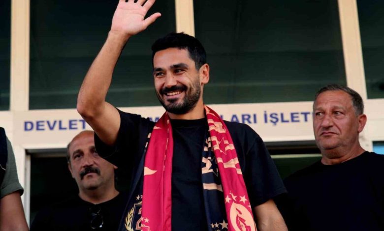 Galatasaray’ın yeni transferi İlkay Gündoğan, İstanbul’a geldi 1 galatasarayin yeni transferi ilkay gundogan istanbula geldi e47073ad2a23 |