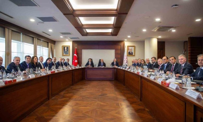 Gıda ve Tarımsal Ürün Piyasaları İzleme ve Değerlendirme Komitesi toplandı 1 gida ve tarimsal urun piyasalari izleme ve degerlendirme komitesi toplandi 8f618d07f7f2 |