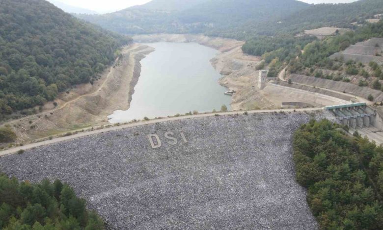Gönen Barajı’nda su krizi, doluluk oranı yüzde 11’e düştü 1 gonen barajinda su krizi doluluk orani yuzde 11e dustu 082b60891cbb |