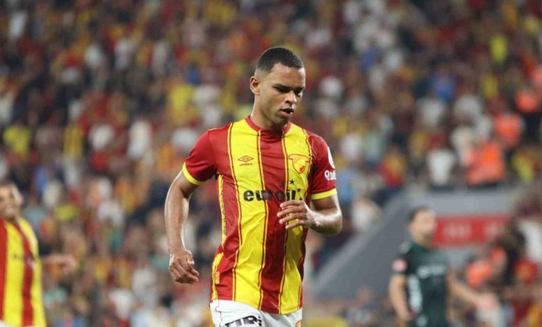 goztepenin golcusu juan yaklasik 200 gundur gol atamiyor 9e38904ba777 |