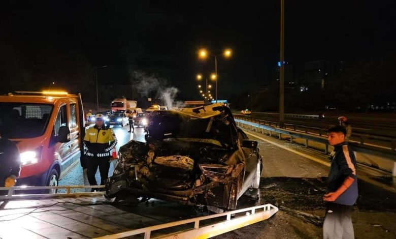 hizli surucu baska otomobile arkadan carpti olay yerinden kacti 1 yarali 4a1d1dc2f454 |