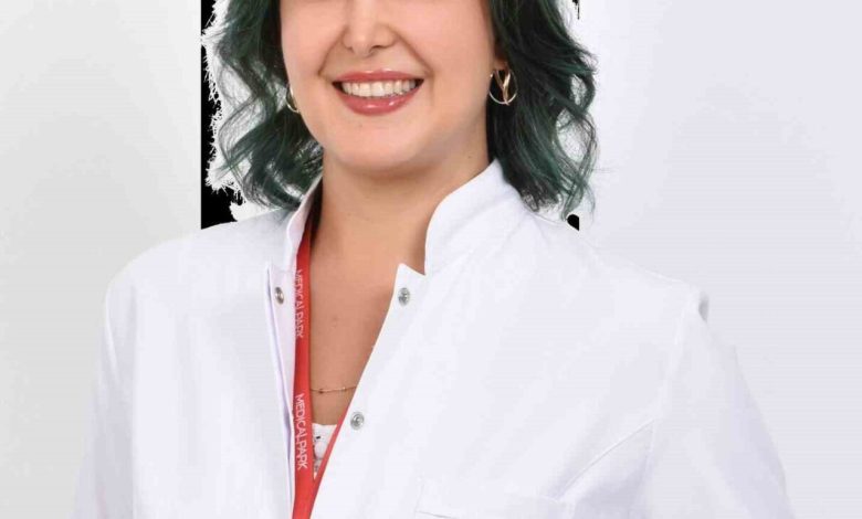 hpv asisi olduktan sonra da duzenli kontroller aksatilmamali 917f79362ad4 |