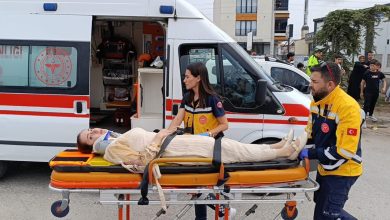 iki otomobil carpisti 3 kisi yaralandi d33f87e4eb6d |