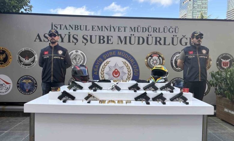 istanbul merkezli 3 ilde duzenlenen yeni nesil suc orgutlerine operasyonda 44 gozalti suc anlari kamerada ed1ed650f38b |