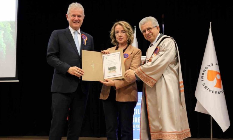 İzmir Ekonomi’den yeni döneme ‘merhaba’ 1 izmir ekonomiden yeni doneme merhaba 720b1283516f |