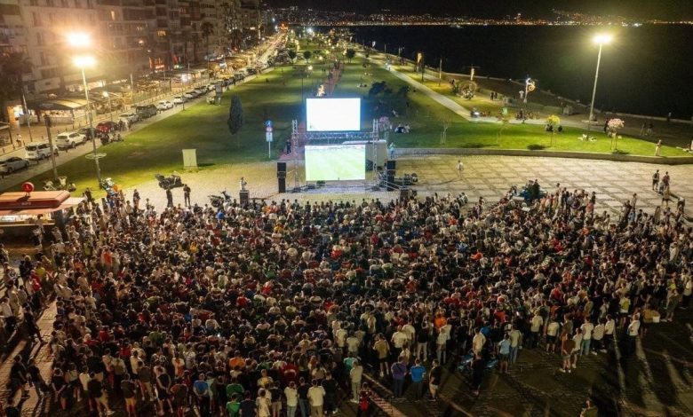 izmirde dev ekranlarda final heyecani yasanacak cf896a594dad |