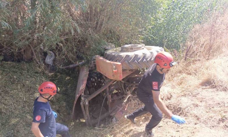 izmirde traktor kazasi 33 yasindaki surucu hayatini kaybetti e760c5603618 |