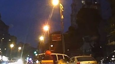 kadikoyde hafif ticari arac motosiklete carpti kaza ani kamerada 92e1da086219 |