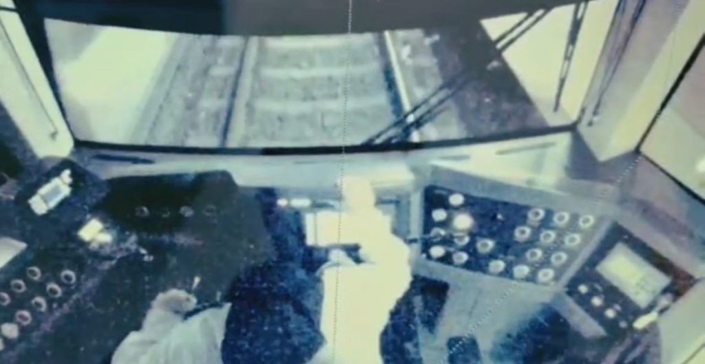 kadin vatmanin refleksi raylarin ustune dusen adami olumden boyle kurtardi 22a73775584a |