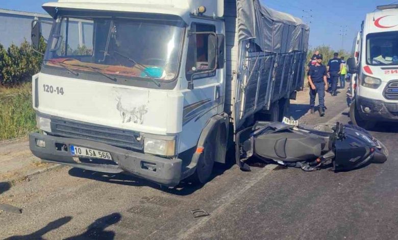 Kırmızı ışıkta feci kaza: 1 ölü, 1 yaralı 1 kirmizi isikta feci kaza 1 olu 1 yarali 4eccfeb42f2e |