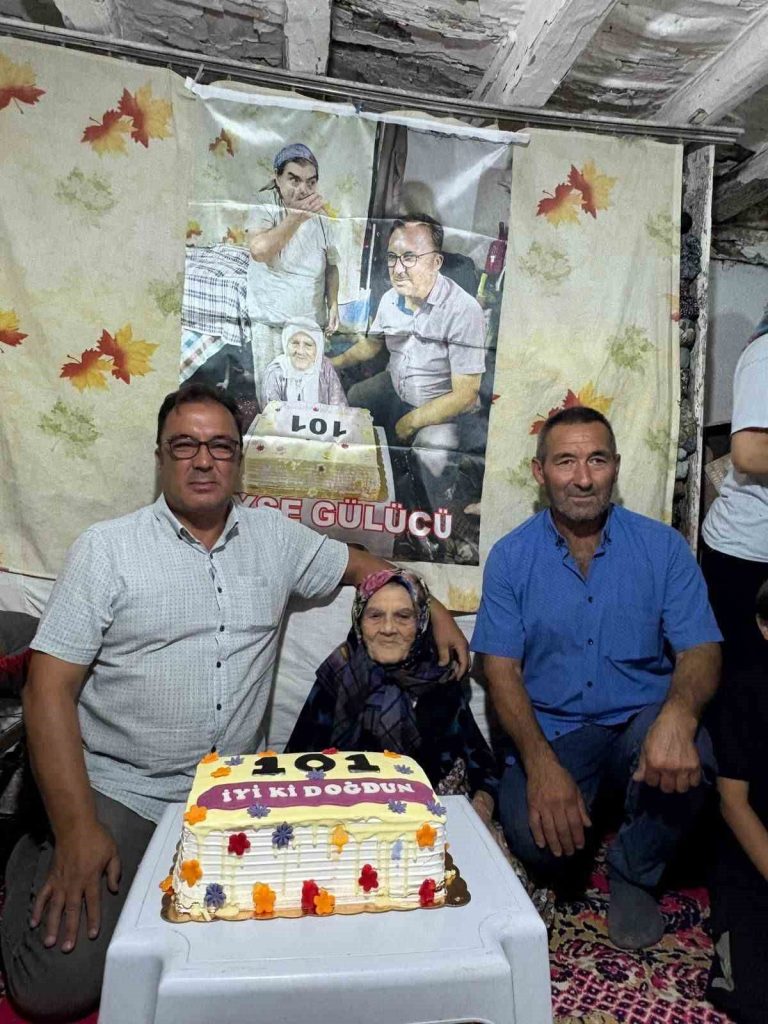 koy halki 101 yasina giren kadina pasta kesti 97b78f258469 |