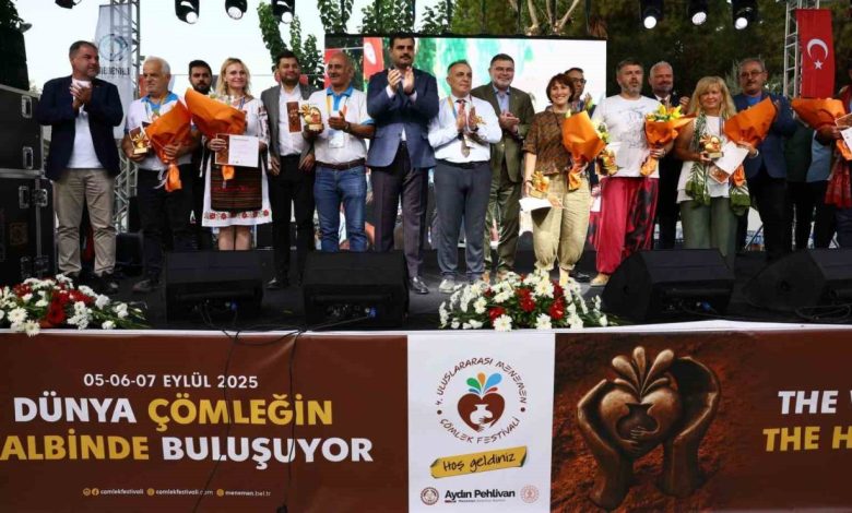 menemen belediyesi uluslarasi comlek festivaline muhtesem final 92f4c43b6443 |