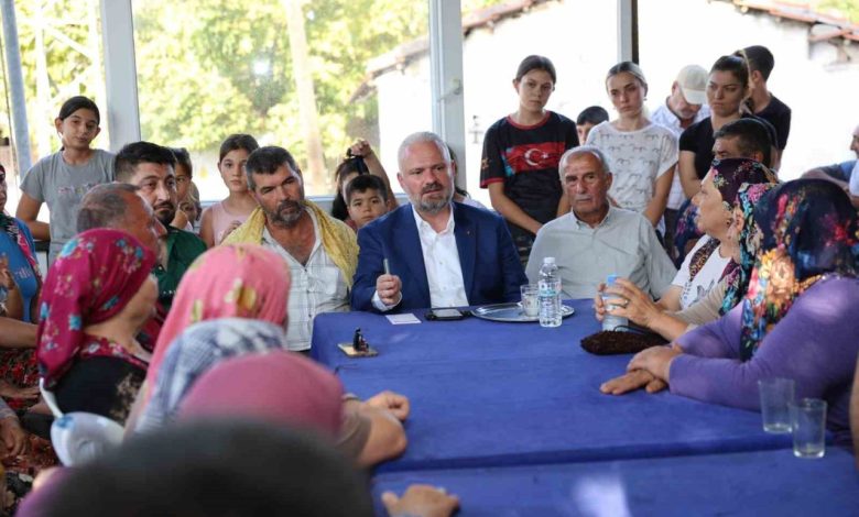 menemen buyuksehirin cop tesisine karsi tek yurek 2cc663cdaca4 |