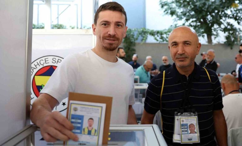 mert hakan yandas oyunu kullandi c5c68b1824ec |